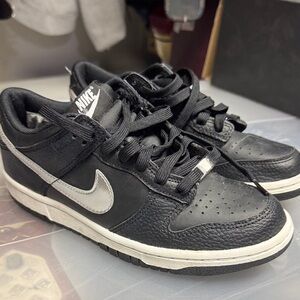 Nike dunk low “nba 75th anniversary” spurs